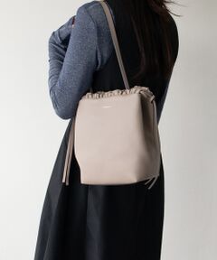 INTER-CHAUSSURES / インター ショシュール ショルダーバッグ | 【LORISTELLA】ソフトレザー巾着バッグ