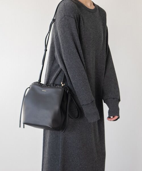 INTER-CHAUSSURES / インター ショシュール ショルダーバッグ | 【LORISTELLA】ソフトレザー巾着バッグ | 詳細14