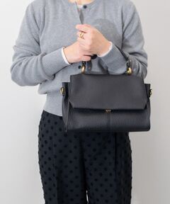 INTER-CHAUSSURES / インター ショシュール ハンドバッグ | 【LORISTELLA】シュリンクレザーフラップハンドバッグ