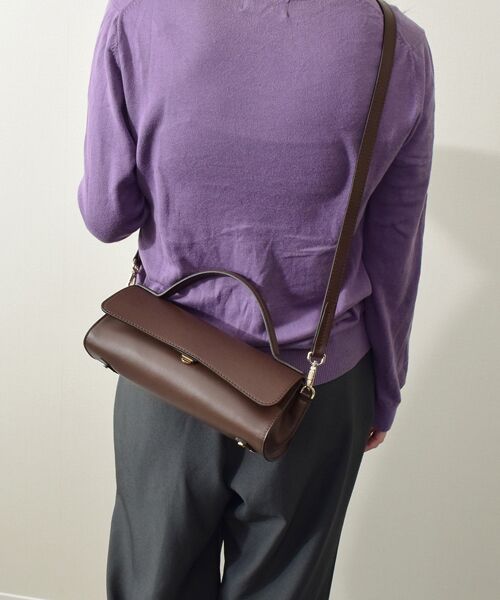 INTER-CHAUSSURES / インター ショシュール ハンドバッグ | 【LORISTELLA】レザーワイドフラップバッグ | 詳細25