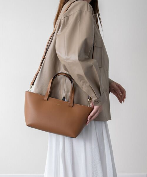 INTER-CHAUSSURES / インター ショシュール ハンドバッグ | 【LORISTELLA】ベーシックレザーハンドバッグ | 詳細25