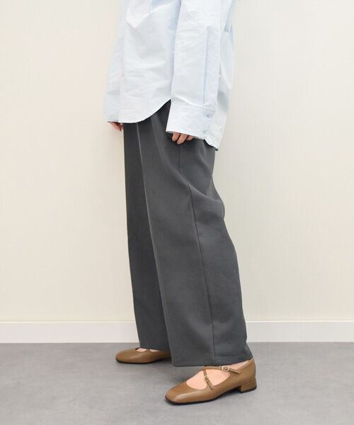 INTER-CHAUSSURES / インター ショシュール パンプス | 【INTER-CHAUSSURES】スクエアトウクロスストラップパンプス | 詳細16