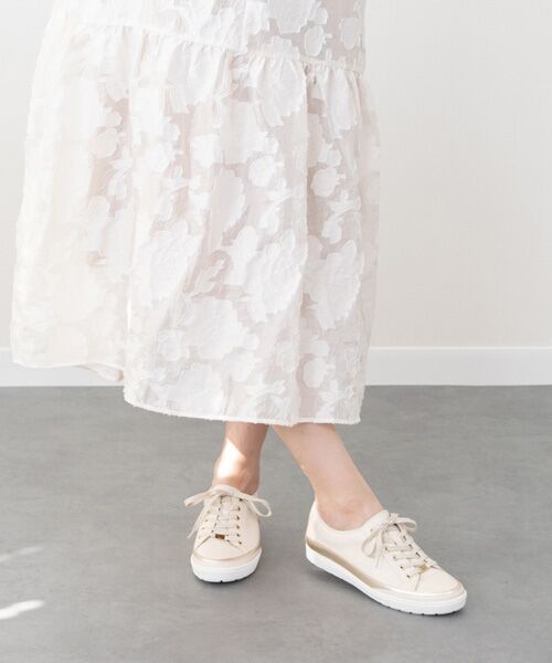 INTER-CHAUSSURES / インター ショシュール スニーカー | 【CAPRICE】メタルアクセントレースアップスニーカー | 詳細8