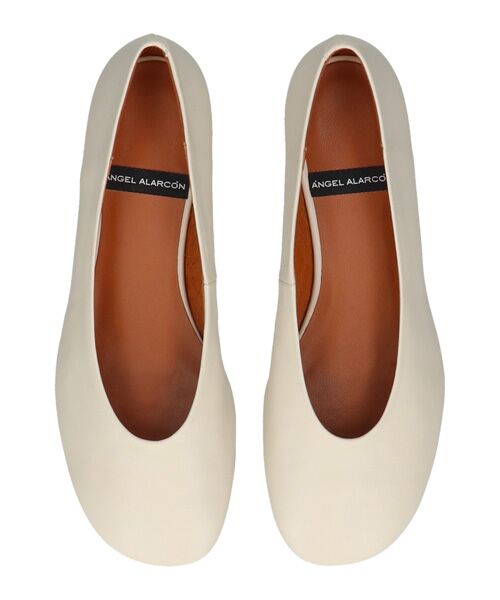 INTER-CHAUSSURES / インター ショシュール パンプス | 【ANGEL ALARCON】ローヒールオブリークトウパンプス | 詳細10