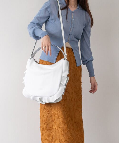 INTER-CHAUSSURES / インター ショシュール ショルダーバッグ | 【RIPANI】サイドフリルホーボーバッグ・ラージ | 詳細13