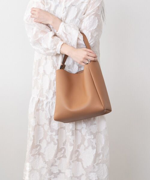 INTER-CHAUSSURES / インター ショシュール ショルダーバッグ | 【LORISTELLA】スマートソフト・バケットバッグ　大きめ | 詳細13