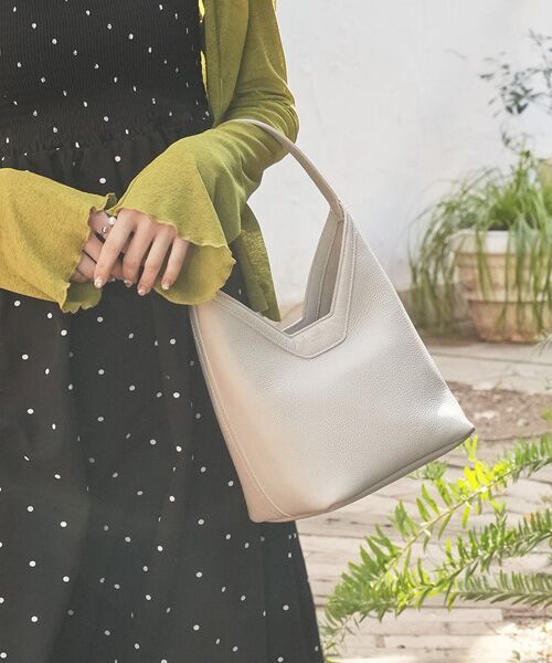 INTER-CHAUSSURES / インター ショシュール ハンドバッグ | 【CHRISTIAN VILLA】アイボリーキューブバッグ | 詳細12