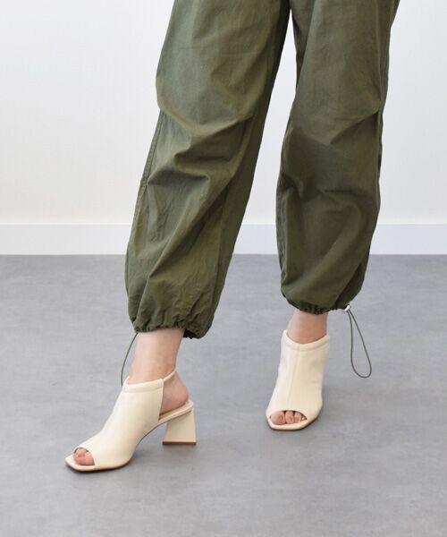 INTER-CHAUSSURES / インター ショシュール サンダル | 【CARRANO】アンクルストラップカバードサンダル（アイボリー）