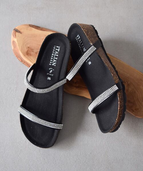 INTER-CHAUSSURES / インター ショシュール サンダル | 【ITALIAN SHOEMAKERS】ダブルラインストーンクッションインソールサンダル（ブラック）