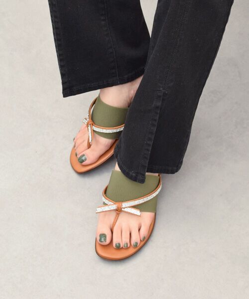 INTER-CHAUSSURES / インター ショシュール サンダル | 【ITALIAN SHOEMAKERS】ビジューストラップトングサンダル（カーキ）