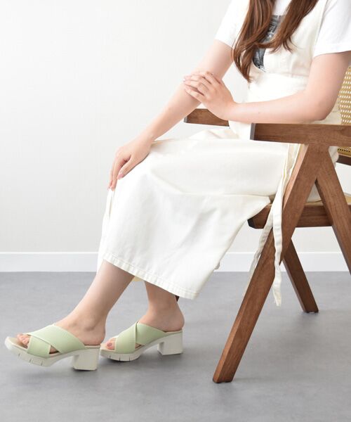 INTER-CHAUSSURES / インター ショシュール サンダル | 【bussola】クロスニットミュールサンダル | 詳細30