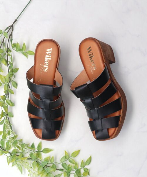 INTER-CHAUSSURES / インター ショシュール サンダル | 【WIKERS】グルカテイストミュールサンダル（ブラック）