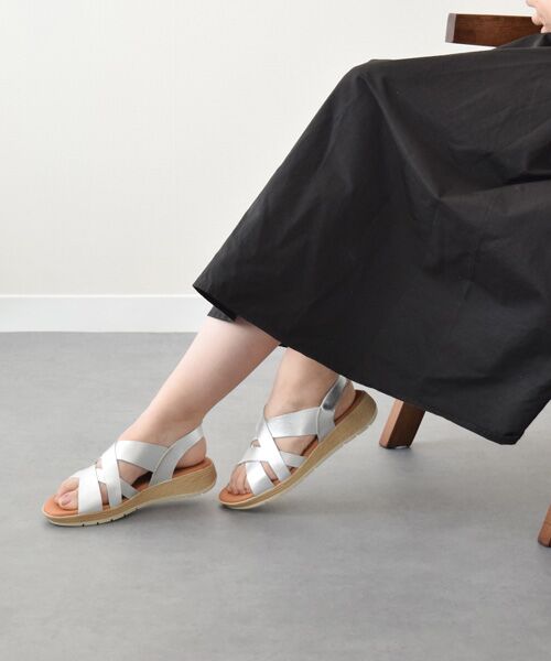 INTER-CHAUSSURES / インター ショシュール サンダル | 【MARILA】厚底メタリックレザーサンダル | 詳細17