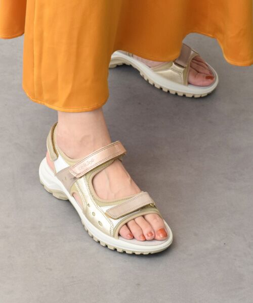 INTER-CHAUSSURES / インター ショシュール サンダル | 【IMAC】異素材コンビベルクロスポーツサンダル（ゴールド）