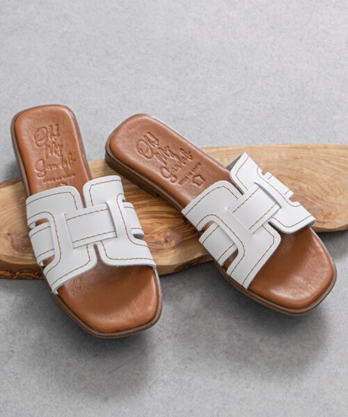 INTER-CHAUSSURES / インター ショシュール サンダル | 【Oh my Sandals】ステッチフラットミュールサンダル（ホワイト）
