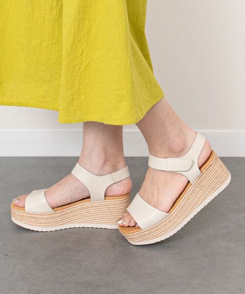 INTER-CHAUSSURES / インター ショシュール サンダル | 【Oh my Sandals】厚底アンクルストラップサンダル(アイボリー)