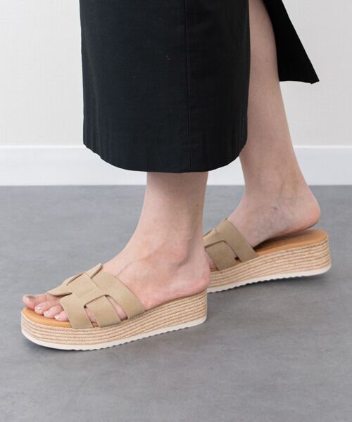 INTER-CHAUSSURES / インター ショシュール サンダル | 【Oh my Sandals】厚底レザースライドサンダル(ベージュスウェード)