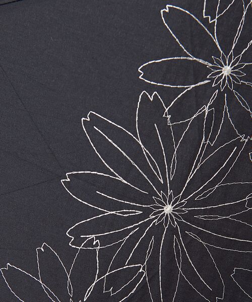 LOWELL Things / ロウェルシングス 傘 | ●マーガレット裾刺繍　折り畳み傘 | 詳細1