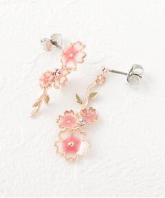 桜カラーピアス