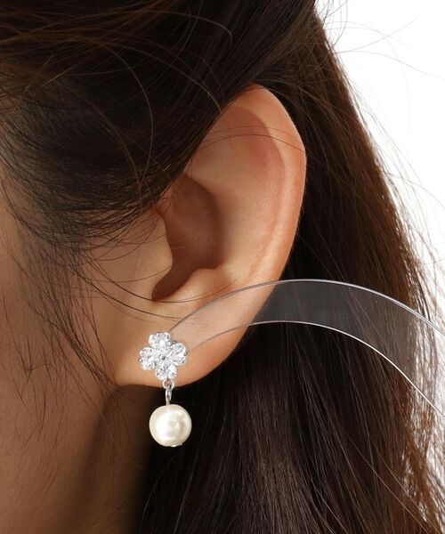 ITS'DEMO / イッツデモ ピアス・イヤリング | フェイクパール付クローバーキュービックピアス | 詳細4