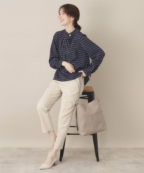 ITS'DEMO / イッツデモ シャツ・ブラウス | 【通勤／手洗い可】幾何柄ボウタイブラウス | 詳細13