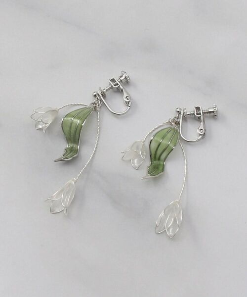 ITS'DEMO / イッツデモ ピアス・イヤリング | アメリカンフラワーｍｕｇｕｅｔイヤリング | 詳細1