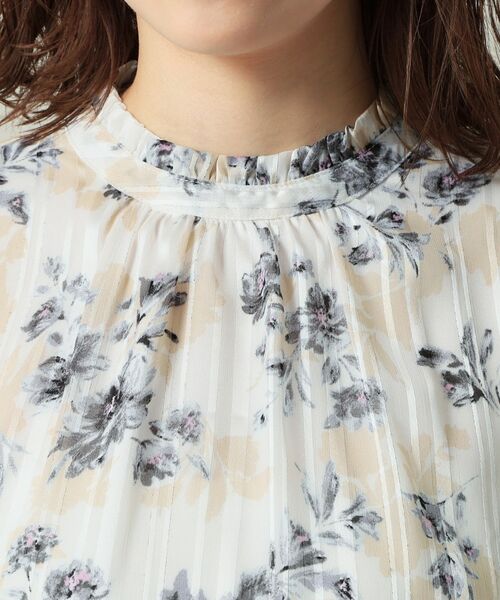 ITS'DEMO / イッツデモ シャツ・ブラウス | 【手洗い可／M・Lサイズ展開】ラメストライプ花柄5分袖ブラウス | 詳細20