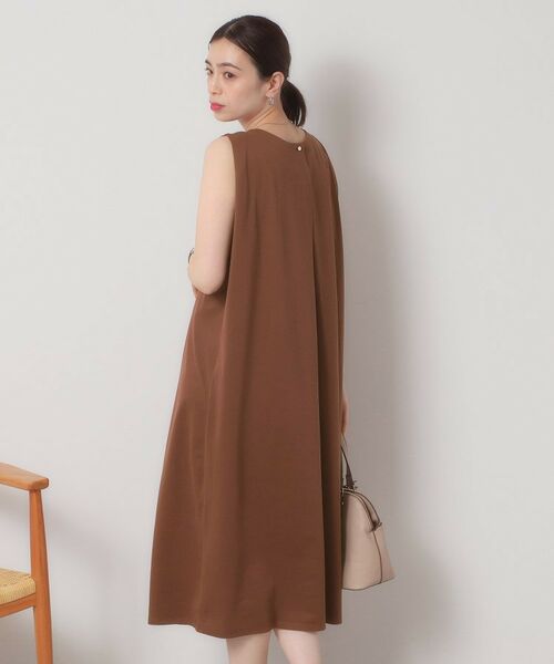 ITS'DEMO / イッツデモ ロング・マキシ丈ワンピース | 【清涼感／吸水速乾／洗濯機OK／洗濯後しわになりにくい】カットミラノタックワンピース | 詳細9