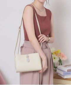 ITS'DEMO / イッツデモ ショルダーバッグ | ベルト三層横型ショルダー