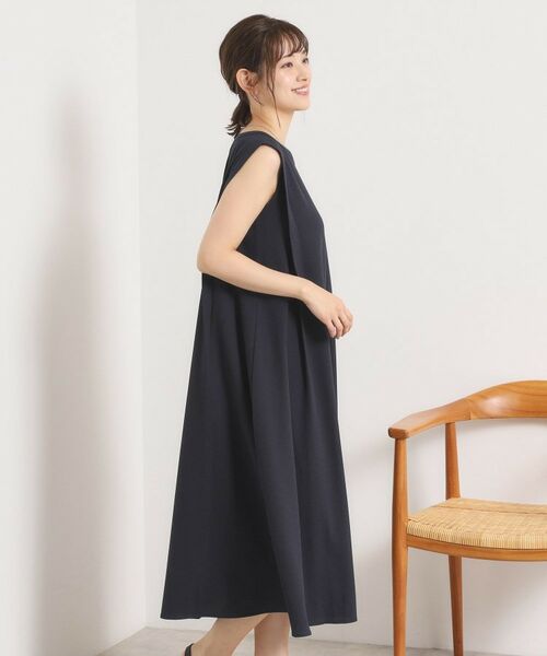 ITS'DEMO / イッツデモ ロング・マキシ丈ワンピース | 【UVカット／速乾／冷感／洗濯機OK／洗濯後しわになりにくい】麻調ストレッチ肩タックワンピース＜ラク服シリーズ＞ | 詳細2