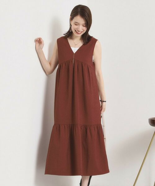ITS'DEMO / イッツデモ ロング・マキシ丈ワンピース | 【洗濯機OK／ロングシーズン使える】ティアードVネックワンピース | 詳細6