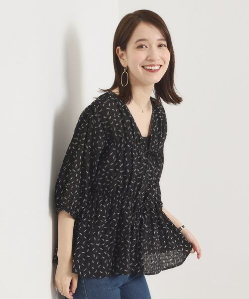 ITS'DEMO / イッツデモ シャツ・ブラウス | 【手洗い可】花柄シャーリング前開きブラウス | 詳細12