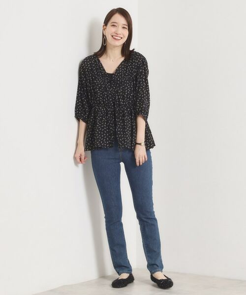 ITS'DEMO / イッツデモ シャツ・ブラウス | 【手洗い可】花柄シャーリング前開きブラウス | 詳細13