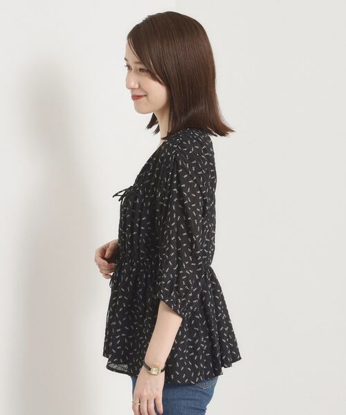 ITS'DEMO / イッツデモ シャツ・ブラウス | 【手洗い可】花柄シャーリング前開きブラウス | 詳細16
