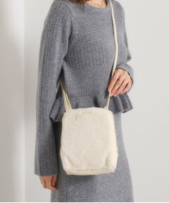 ITS'DEMO / イッツデモ ショルダーバッグ | 三層フェイクファーミニショルダー