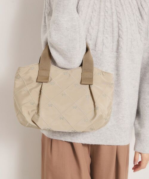 ITS'DEMO / イッツデモ トートバッグ | リボン刺繍ミニトート（ベージュ(052)）