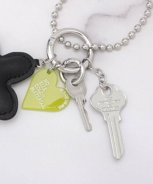 ITS'DEMO / イッツデモ キーホルダー・ストラップ | レザー調フラワーモチーフチャーム | 詳細3