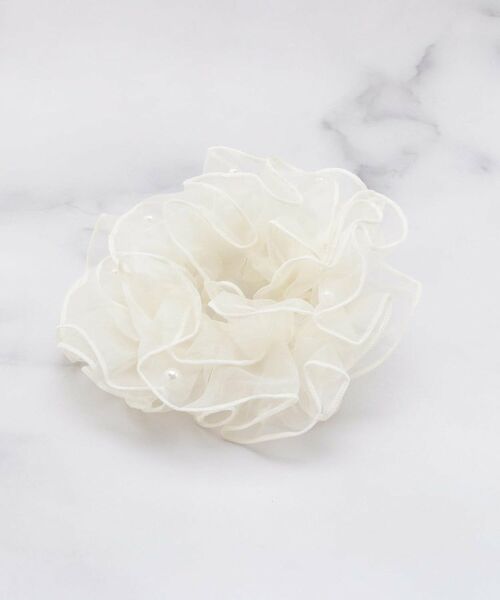 ITS'DEMO / イッツデモ ヘアアクセサリー | パール調フリルシュシュ（ホワイト(001)）