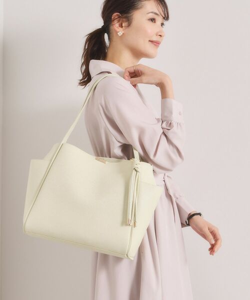 ITS'DEMO / イッツデモ トートバッグ | タッセル付変形A4トート | 詳細5