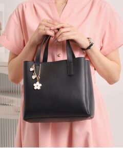 ITS'DEMO / イッツデモ ハンドバッグ | フラワーチャーム付2WAYトート