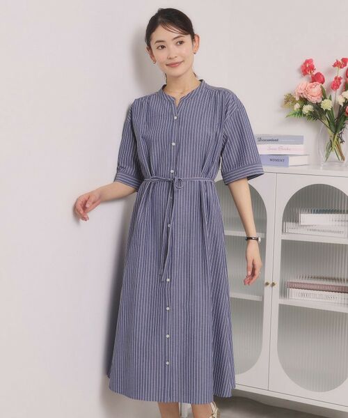 ITS'DEMO / イッツデモ ミニ丈・ひざ丈ワンピース | サッカーストライプ前開きワンピース（ネイビー(394)）
