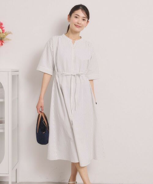 ITS'DEMO / イッツデモ ミニ丈・ひざ丈ワンピース | サッカーストライプ前開きワンピース（オフホワイト(303)）