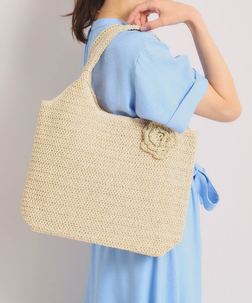 ITS'DEMO / イッツデモ トートバッグ | 雑材フラワーチャームくりてトート（ライトベージュ(051)）