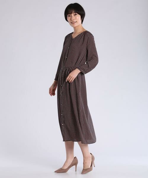 セール レトロ柄ワンピース Viscotecs ミニ丈 ひざ丈ワンピース I T S International イッツインターナショナル ファッション通販 タカシマヤファッションスクエア