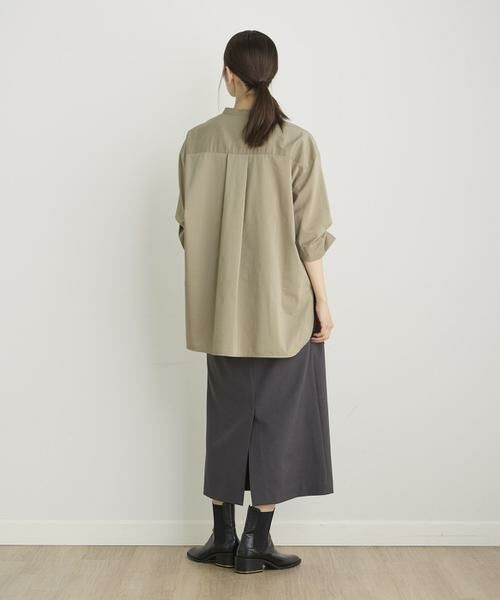 I.T.'S. international / イッツインターナショナル シャツ・ブラウス | バンドカラーツイストスリーブシャツ《スビン綿MIXローン》 | 詳細18