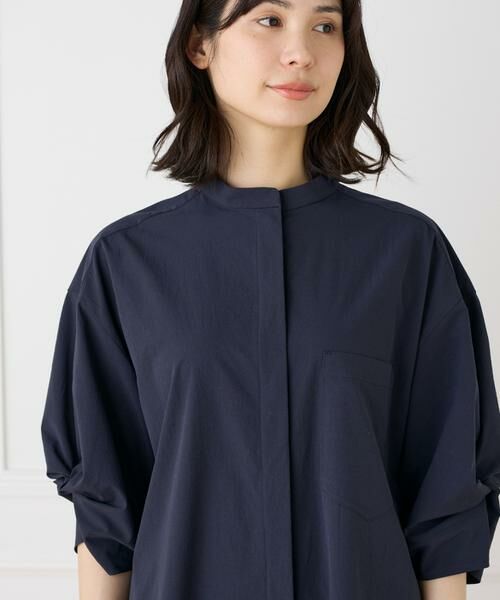 I.T.'S. international / イッツインターナショナル ミニ丈・ひざ丈ワンピース | バンドカラーツイストスリーブワンピース | 詳細10