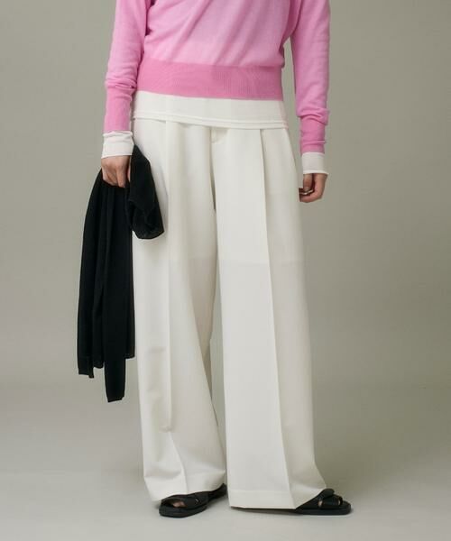 I.T.'S. international/イッツインターナショナル タックワイドパンツ《TRストレッチ》 オフホワイト1 09 I.T.'S. international/イッツインターナショナル タックワイドパンツ《TRストレッチ》 オフホワイト1 09