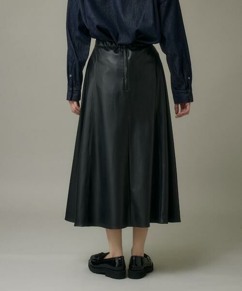 I.T.'S. international / イッツインターナショナル ロング・マキシ丈スカート | ソフトフェイクレザーフレアースカート | 詳細12