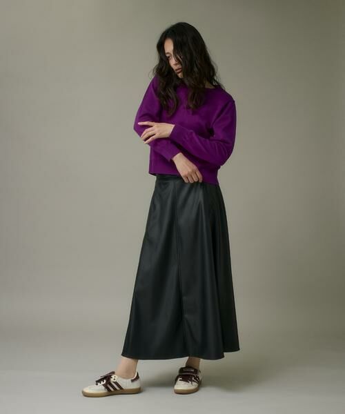 I.T.'S. international / イッツインターナショナル ロング・マキシ丈スカート | ソフトフェイクレザーフレアースカート | 詳細3
