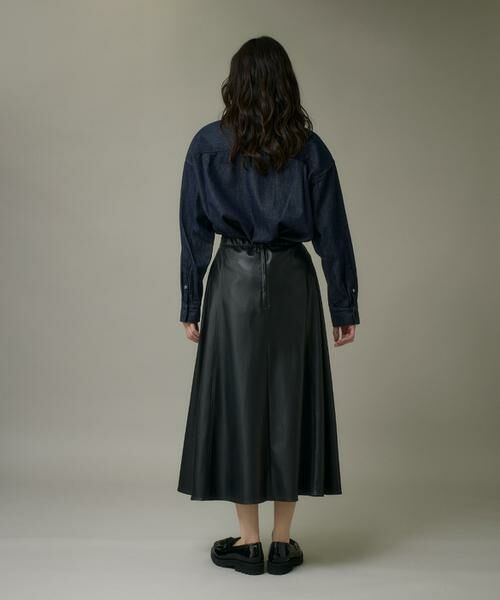 I.T.'S. international / イッツインターナショナル ロング・マキシ丈スカート | ソフトフェイクレザーフレアースカート | 詳細7